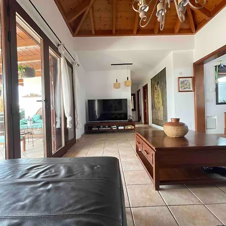Villa Muy Tranquila Con Piscina Privada Playa Blanca