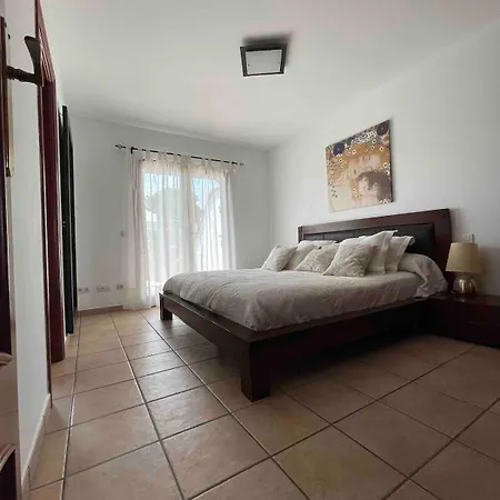 Villa Muy Tranquila Con Piscina Privada Playa Blanca (Lanzarote)